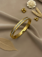 Single Row Crystal Gold Bracelet – Classic Elegance