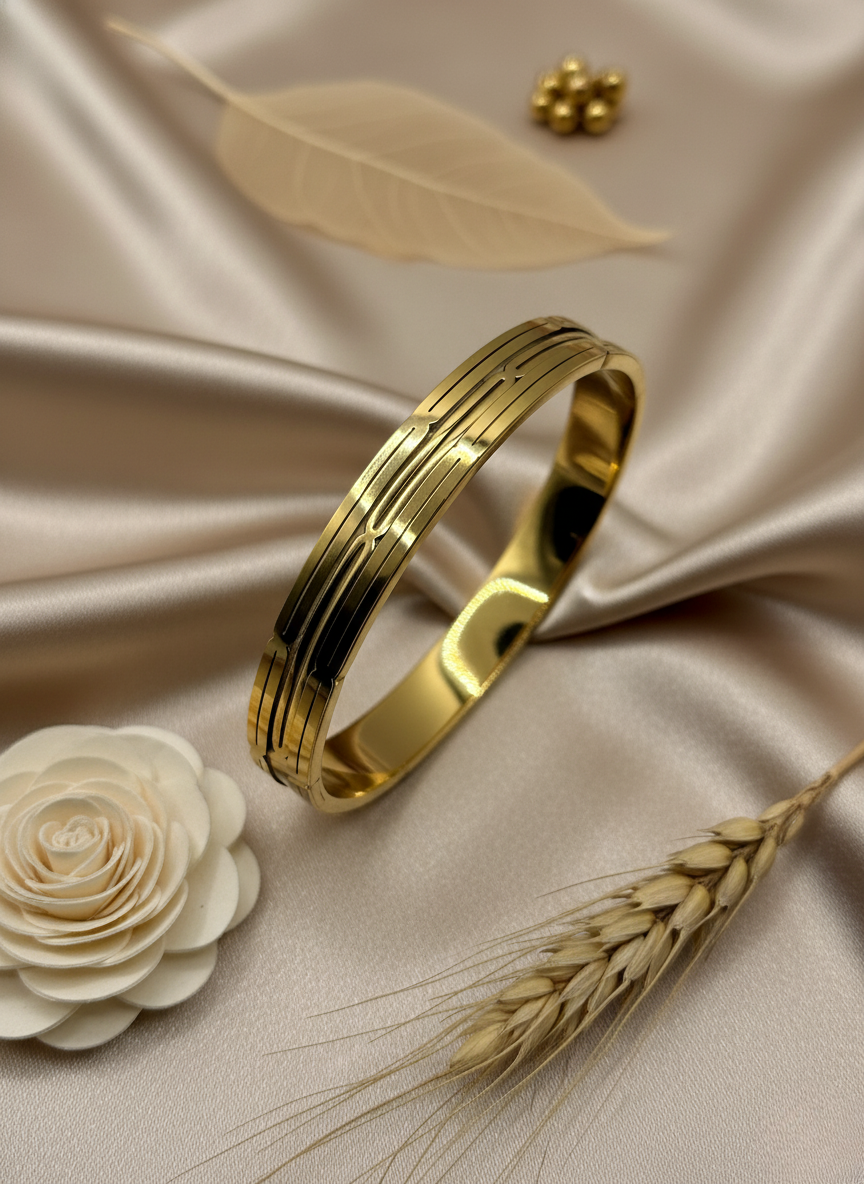 Grooved Elegance Gold-Tone Bracelet