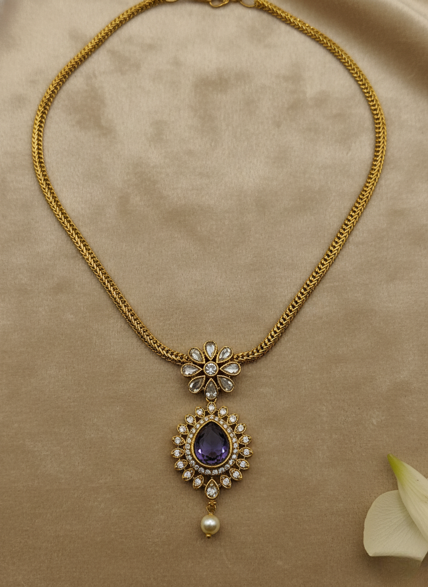 Kashwi AD Violet Bloom Necklace Set