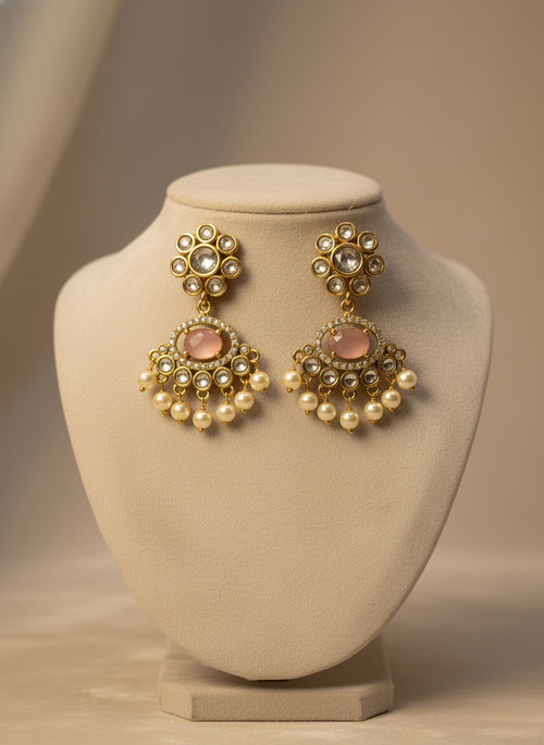 Aarohi Kundan Pearl Chandbalis