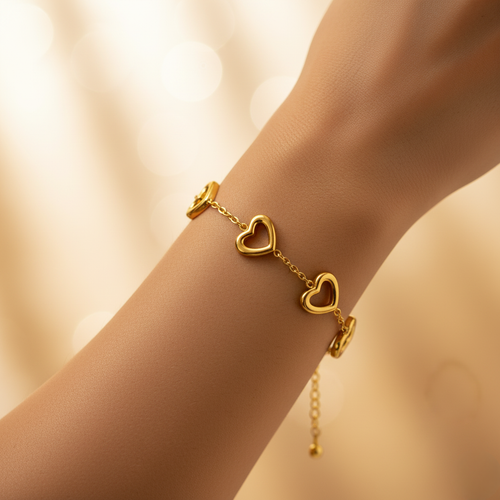 Aurea Heart Link Bracelet