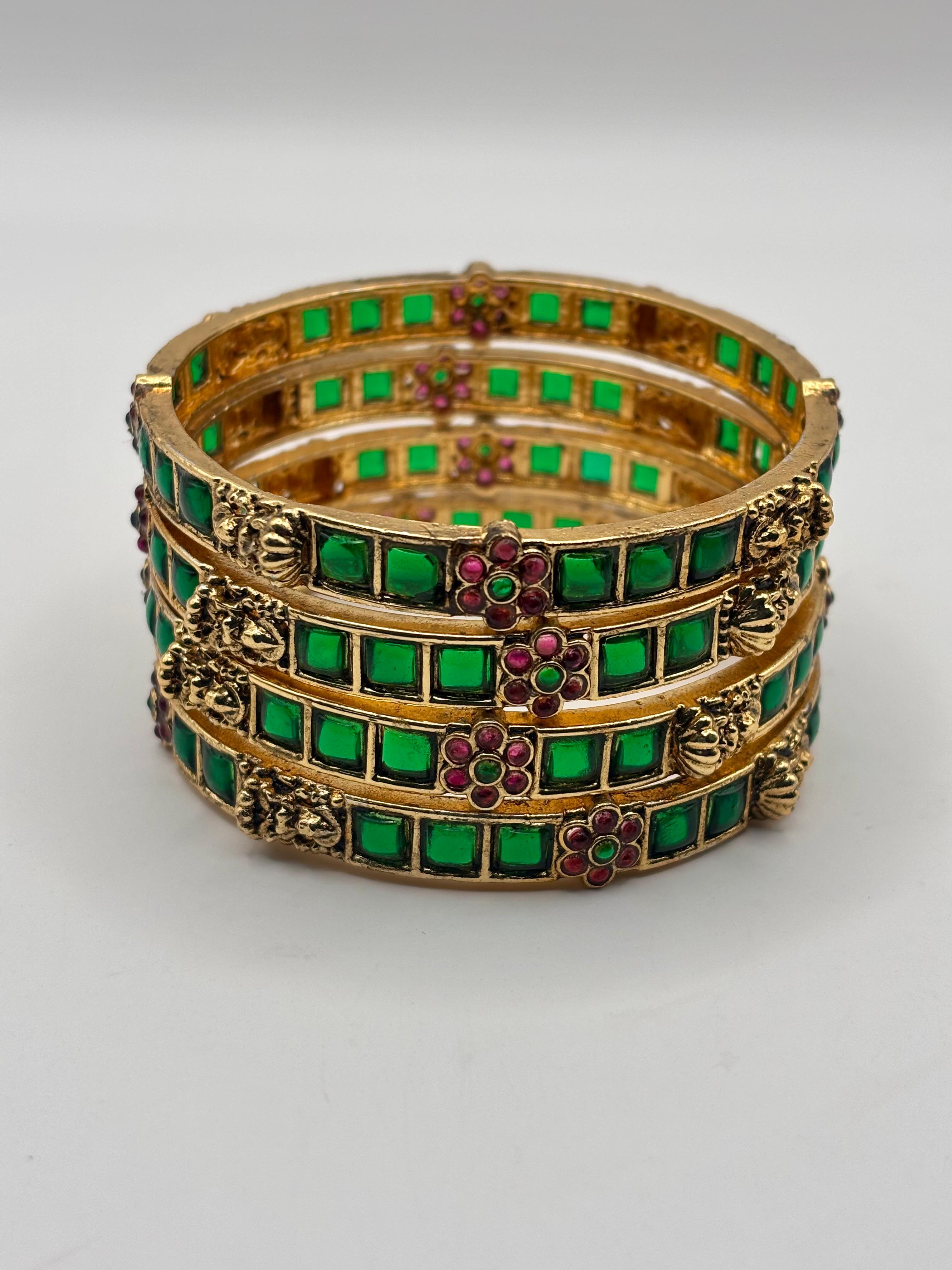Rajithya Emerald Square Bangles