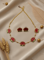 Kashwi Scarlet Lotus Enamel Necklace Set