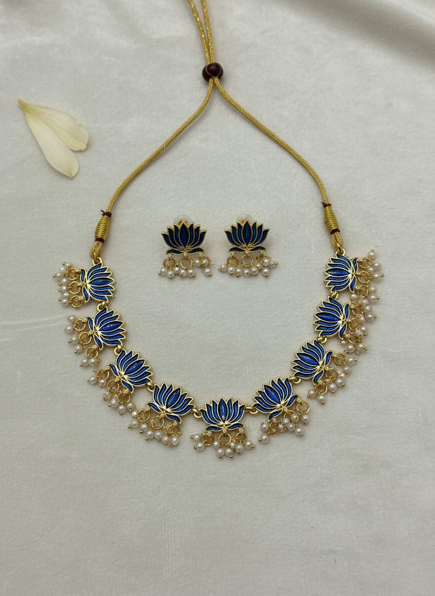 Lotus Enamel Pearl Necklace Set